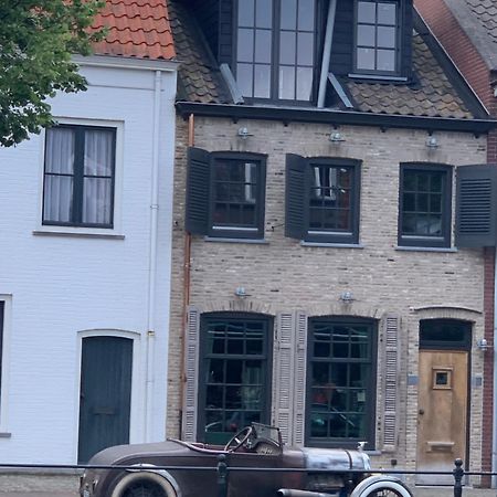 Toplocatie in centrum Sluis Exterior foto